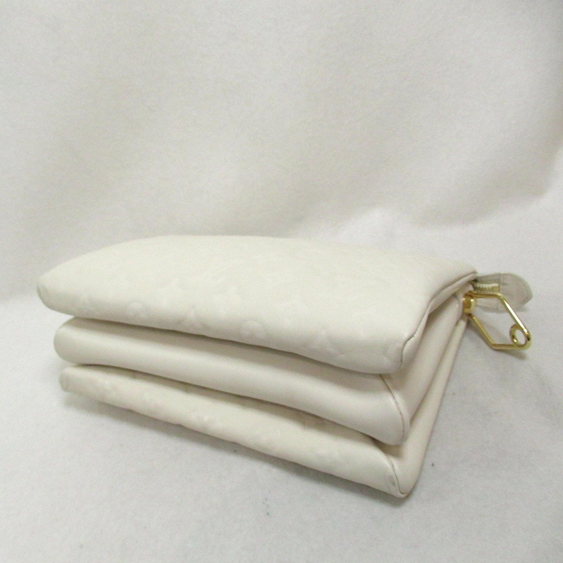 LOUIS VUITTON Coussin Shoulder Bag