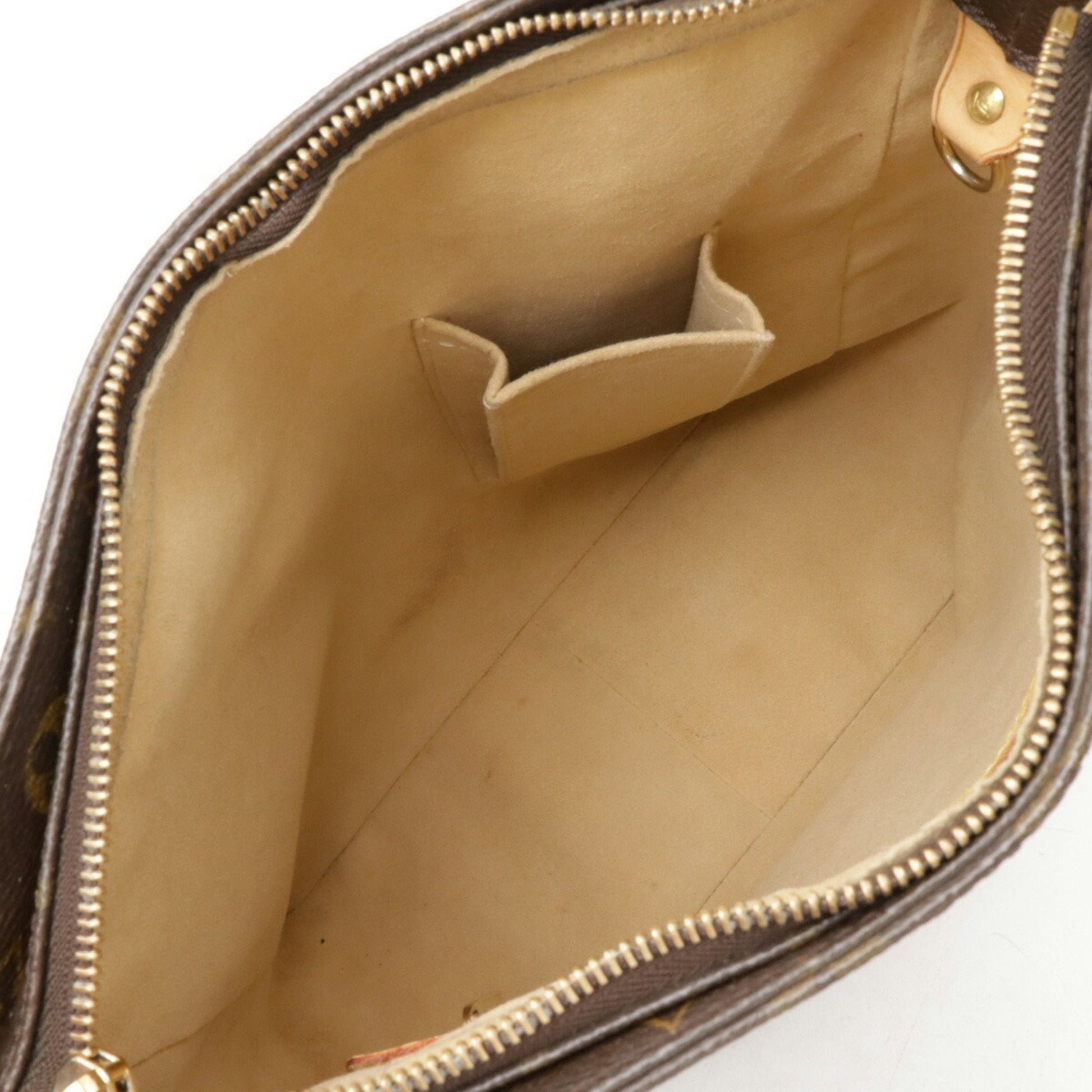 LOUIS VUITTON Looping GM Shoulder Bag