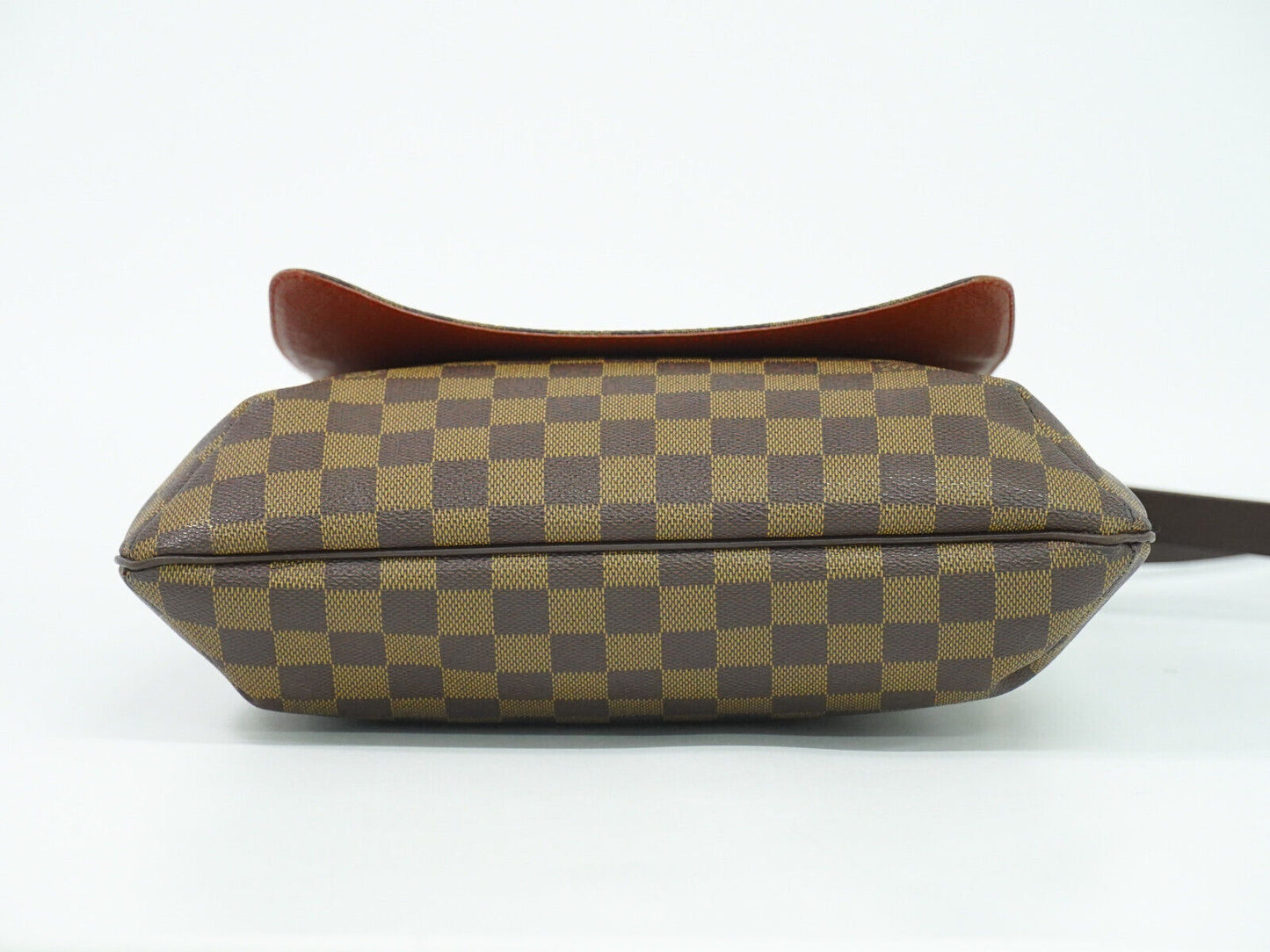 LOUIS VUITTON Mtte Shoulder Bag