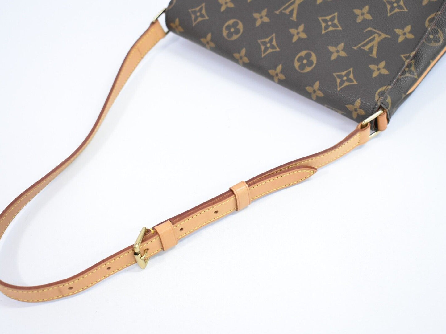LOUIS VUITTON Mtte Tango Shoulder Bag