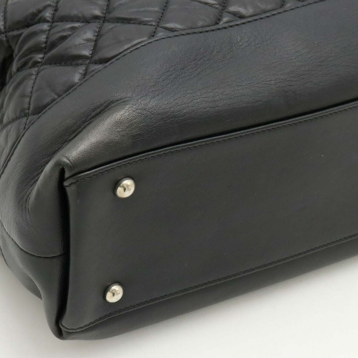 Chanel Leather MatelassÃ© Portobello 2way Bag Black