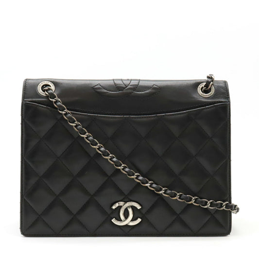 Chanel MatelassÃ© Leather Shoulder Bag