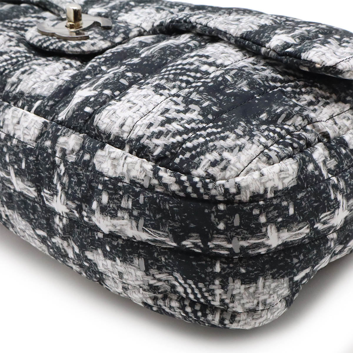 Chanel Nylon Tweed Print Coco Chain Shoulder Bag Shoulder Bag