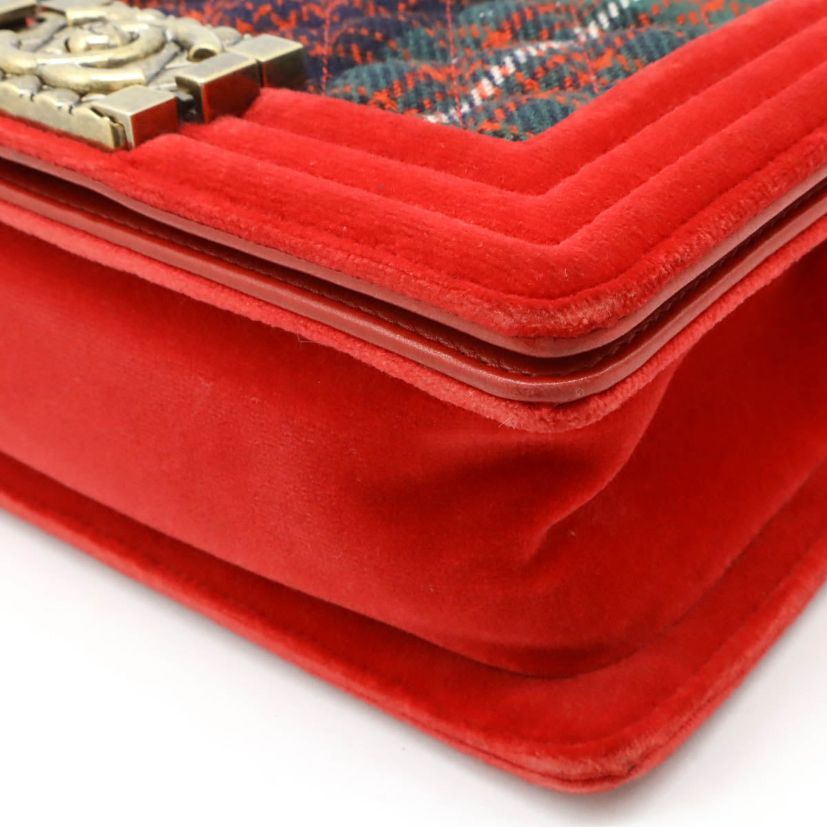 Chanel Velour Matelasse Boy Chanel Check Chain Shoulder Bag Red Green Classic Flap