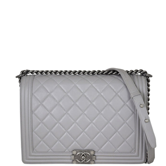 Chanel Boy Large | Grey