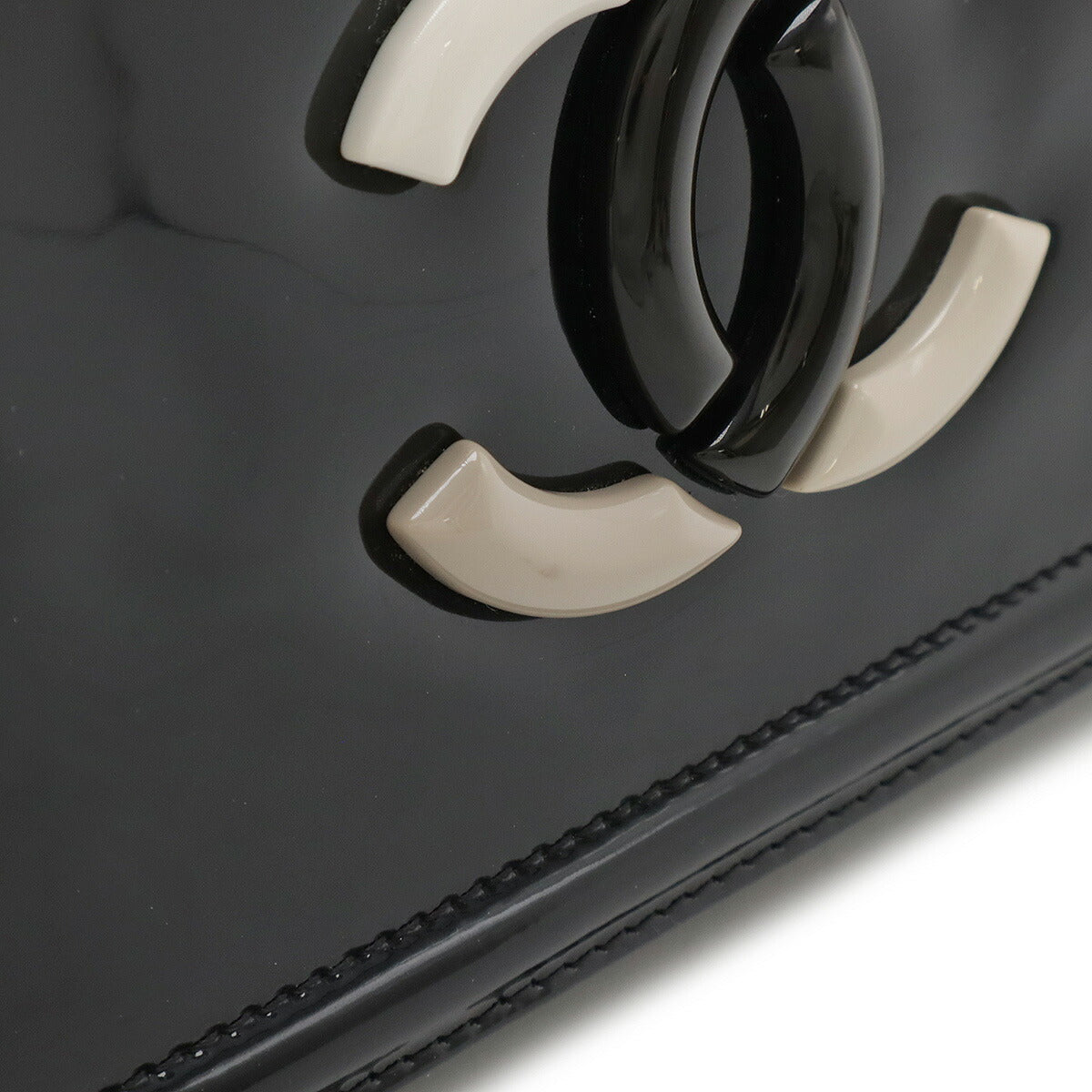 Chanel Enamel/Lambskin Lipstick Coco Chain Shoulder Bag