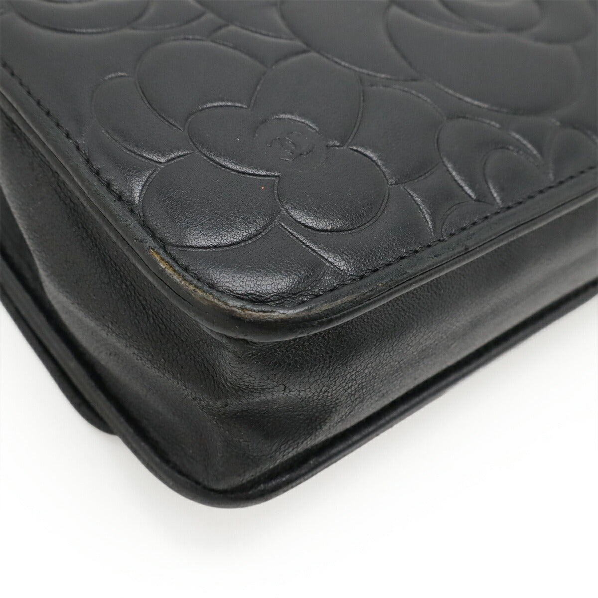 Chanel Camellia Lambskin Chain Wallet Shoulder Bag