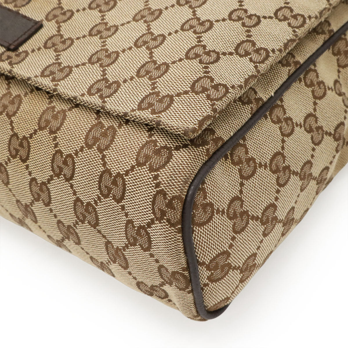 Gucci GG Canvas Messenger Bag