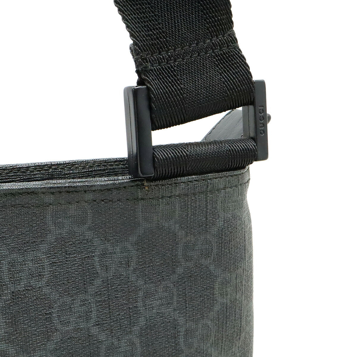 Gucci GG Supreme Canvas Shoulder Bag