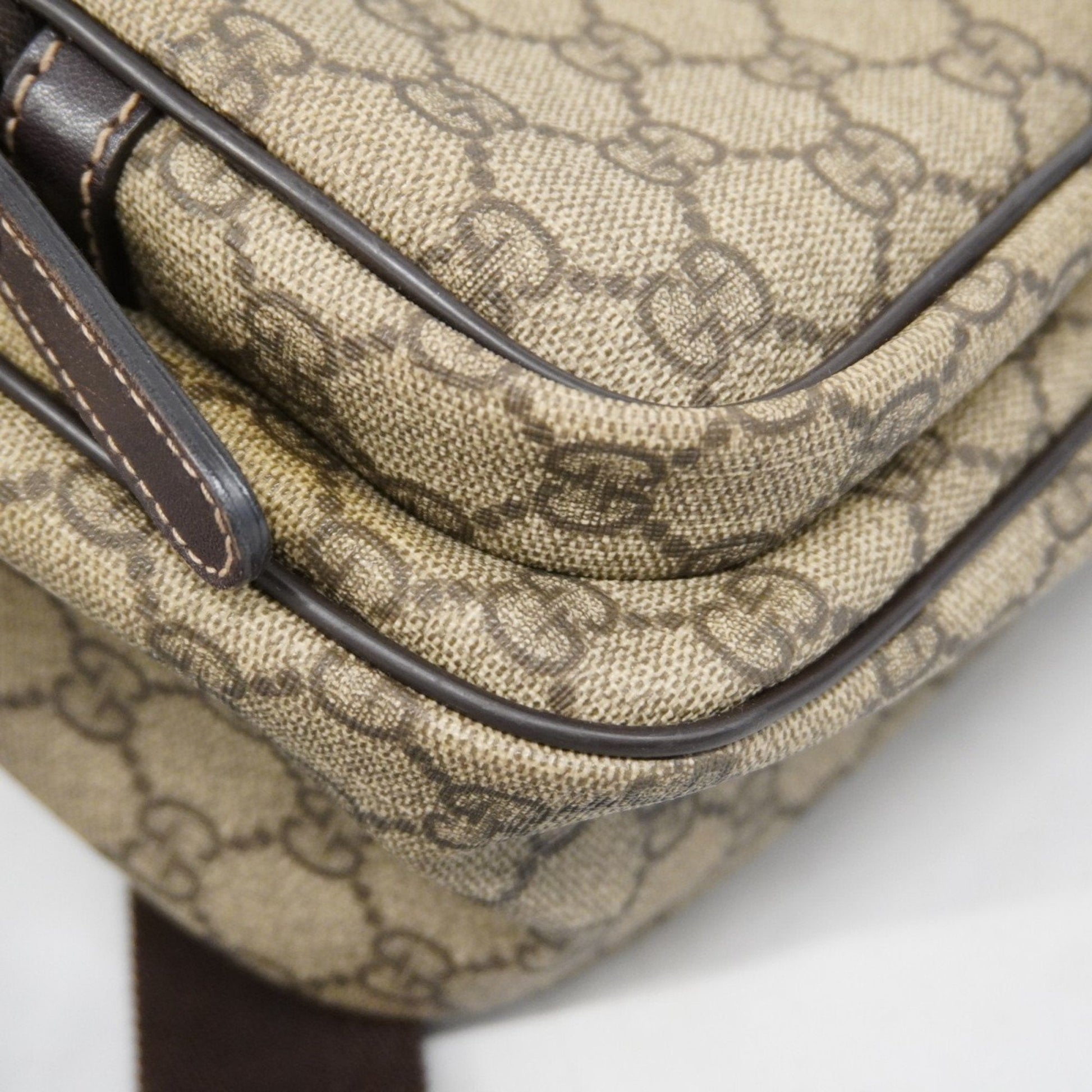 Gucci Messenger
