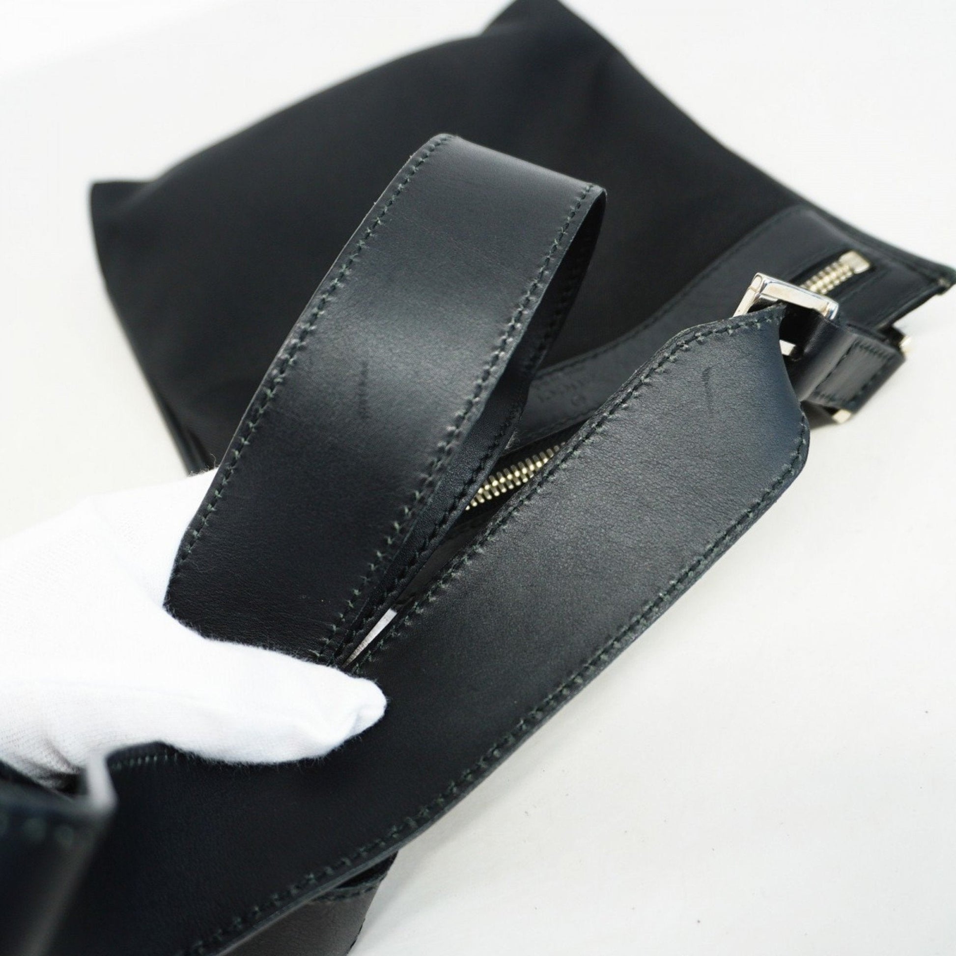 Gucci Messenger