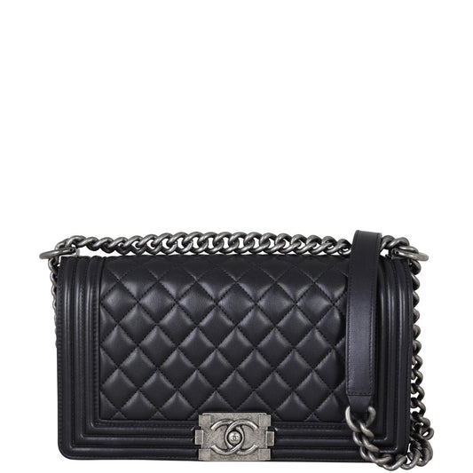 Chanel Boy Old Medium | 20 Series