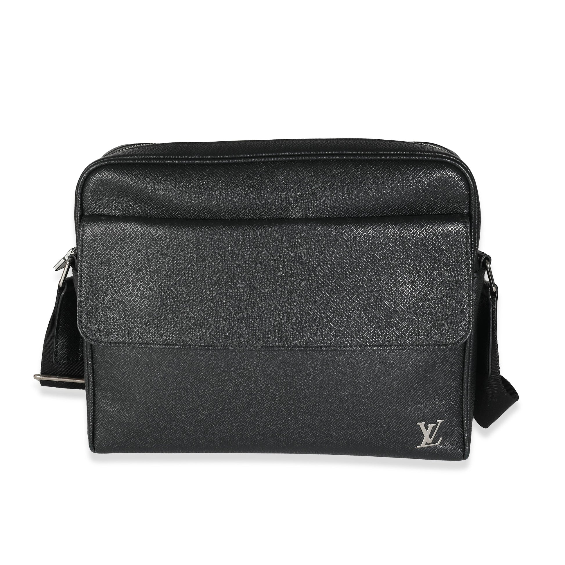 Louis Vuitton Black Taiga Alex Messenger PM