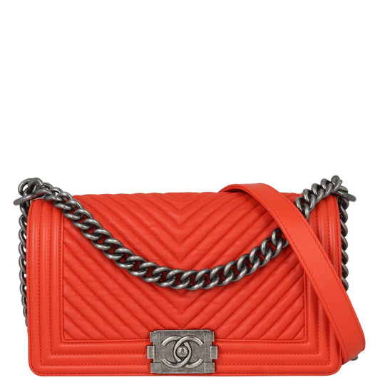 Chanel Boy Old Medium Chevron | 20 Series