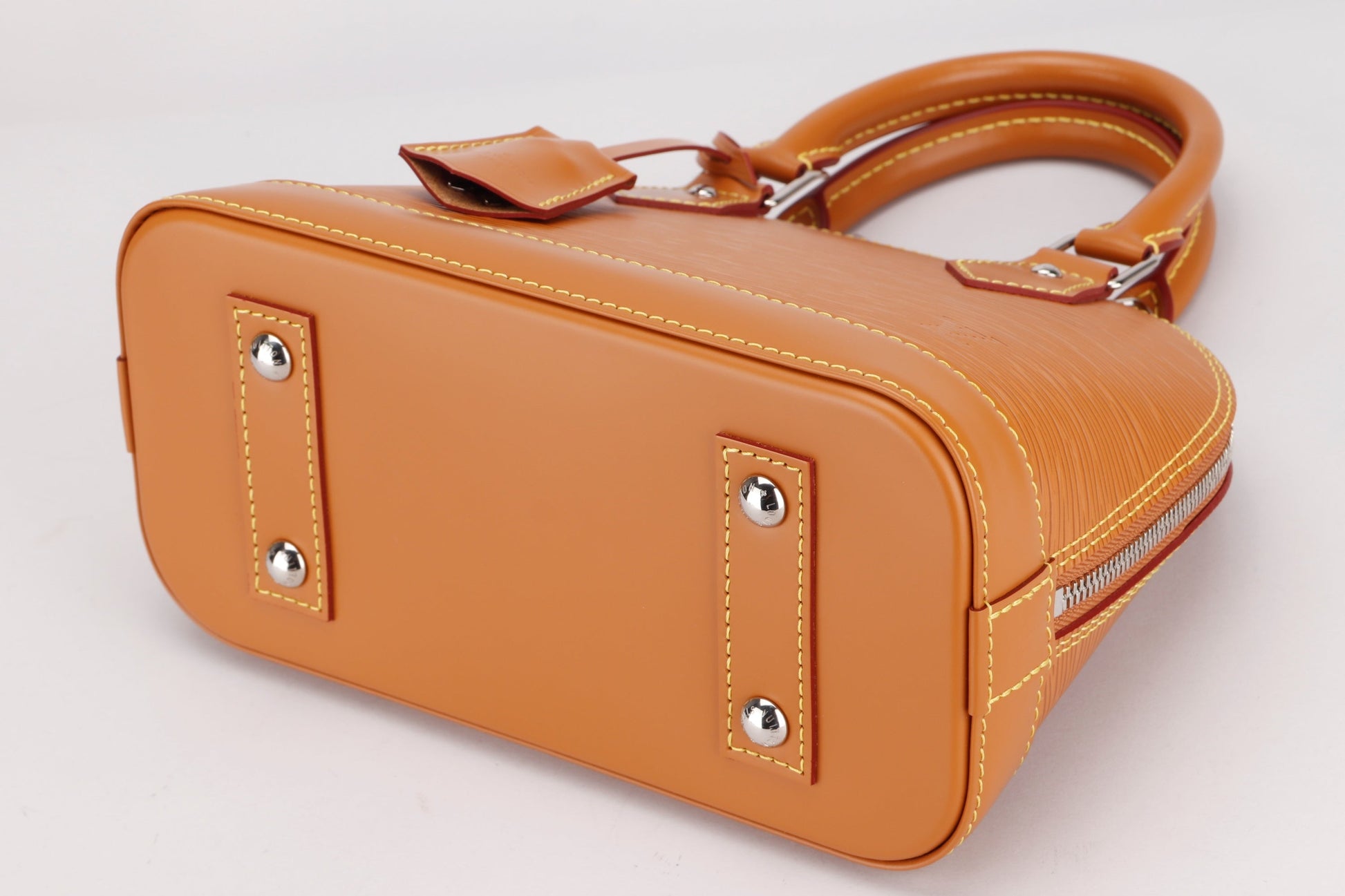 LOUIS VUITTON ALMA BB, GOLD MIEL EPI LEATHER, WITH STRAP, KEYS, LOCK, DUST COVER & BOX Handbag