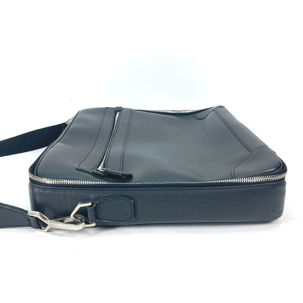 LOUIS VUITTON Business bag Taiga Leather black Taiga Porto Ordinatour Odessa mens