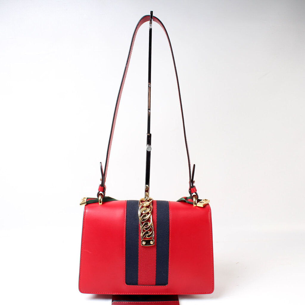 Gucci 421882 Sylvie Shoulder Small Bag