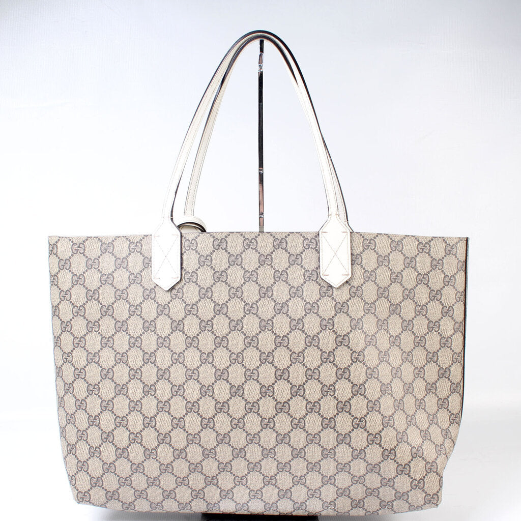 Gucci 368569 GG Supreme Medium Tote Bag