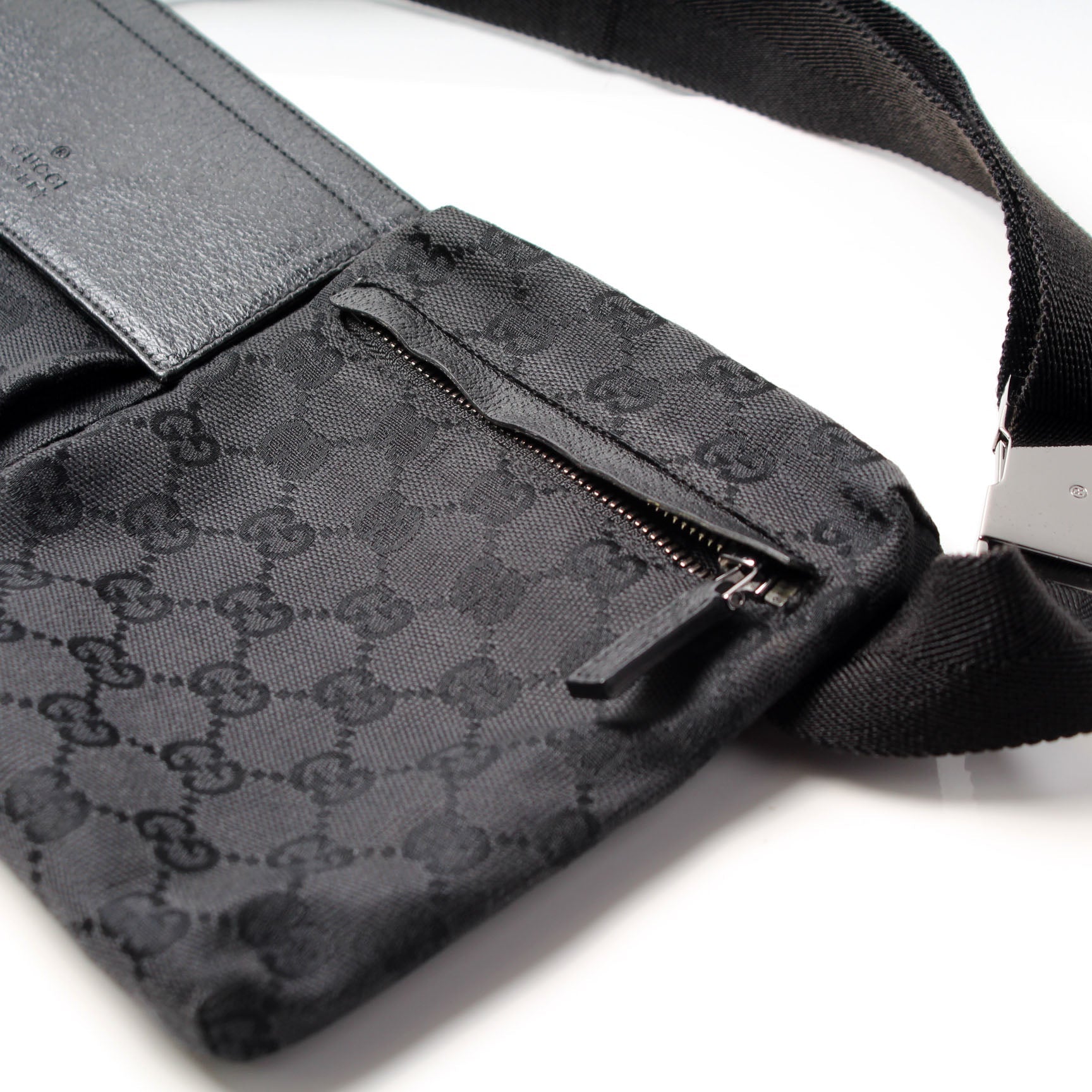 Gucci 28566 GG Canvas Waist Bag