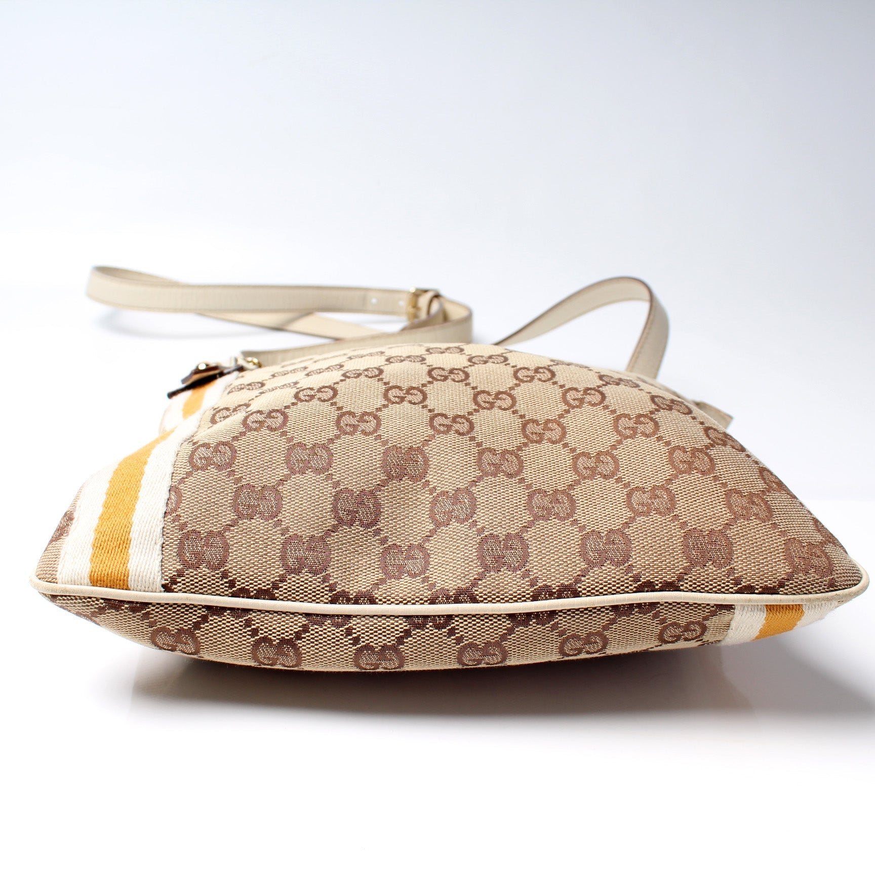 Gucci 114338 GG Canvas Sherry Messenger Bag