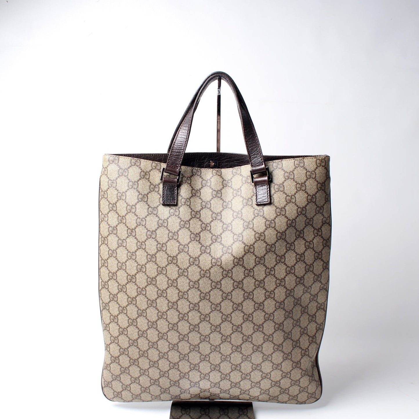 Gucci 131258 GG Supreme Flat Tote Bag