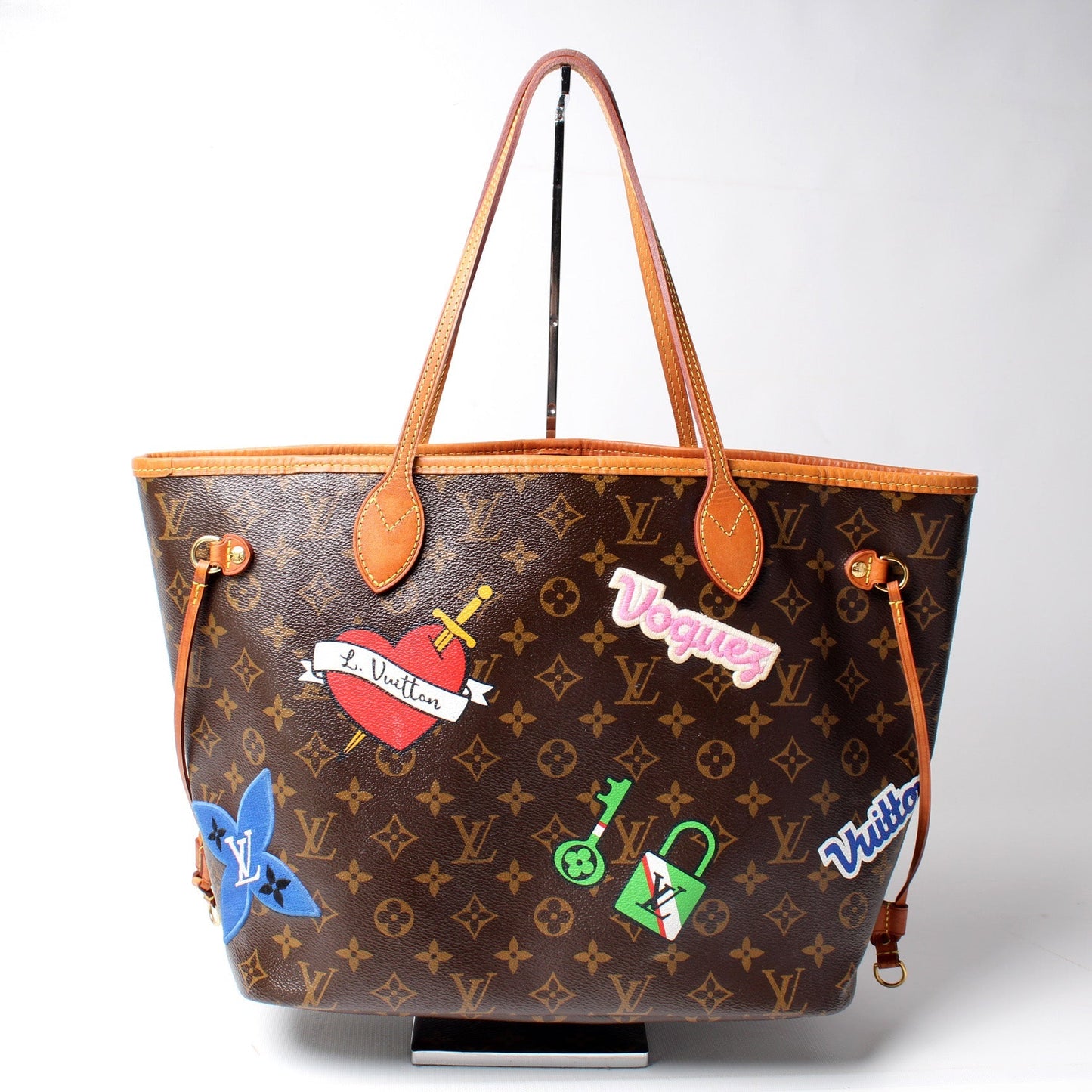 Louis Vuitton Neverfull MM Patches with Wallet
