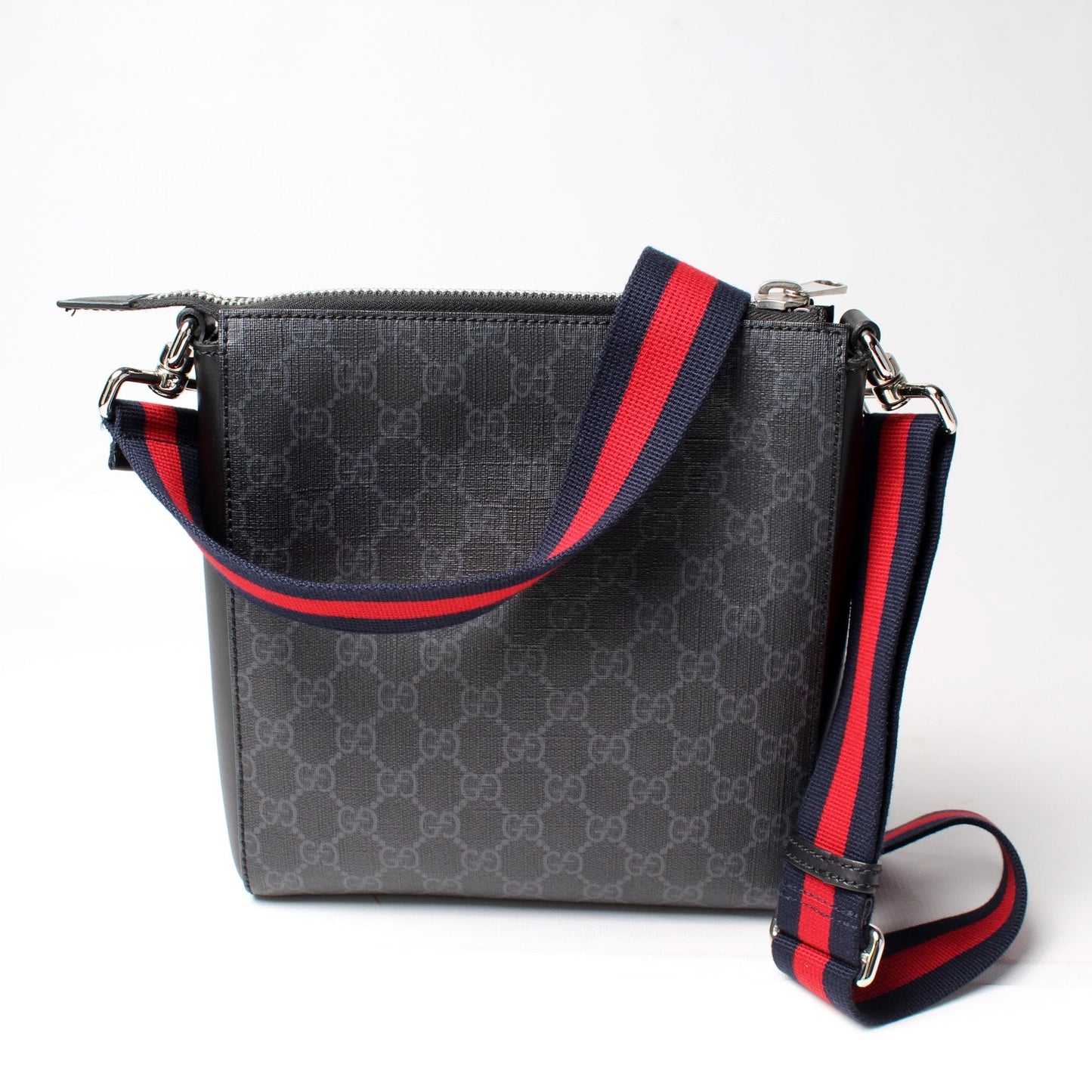 Gucci 523599 Supreme Messenger Bag