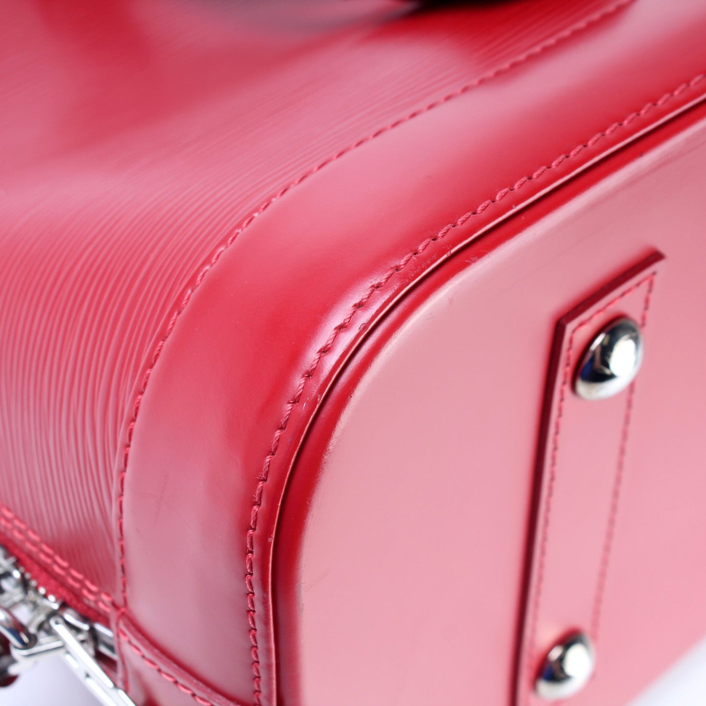 Louis Vuitton Alma MM NM Epi