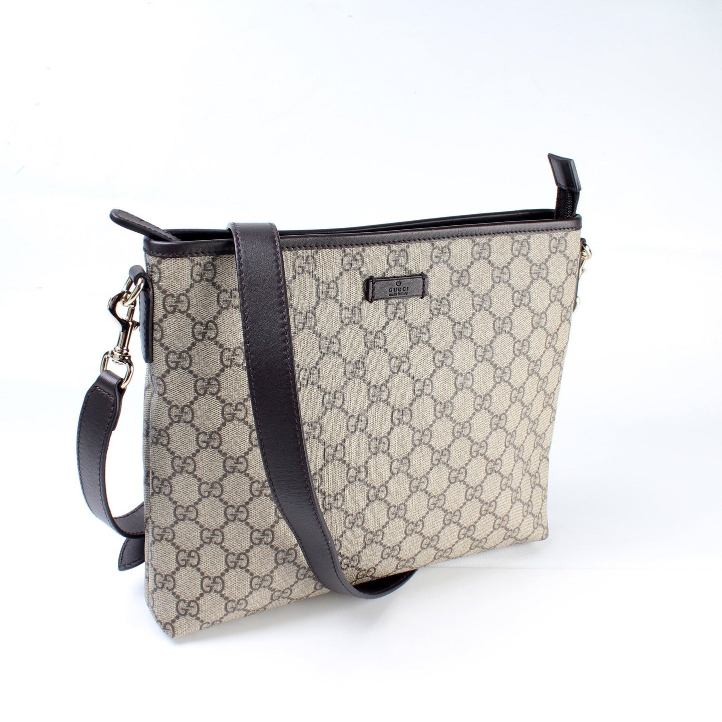 Gucci 388924 GG Supreme Crossbody Bag