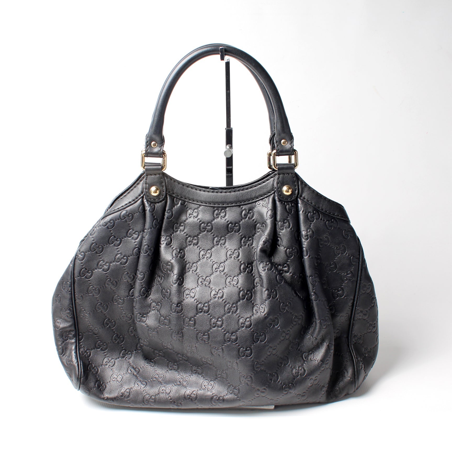 Gucci 211944 Sukey GG Leather Medium Bag