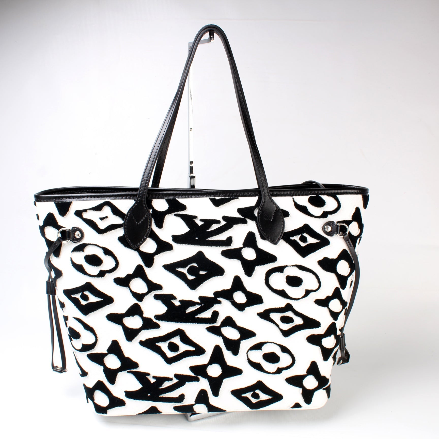 Louis Vuitton Neverfull MM x URS Fishcer