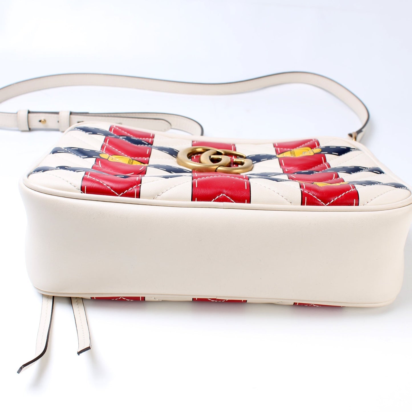 Gucci 447632 GG Marmont Small Camera Bag