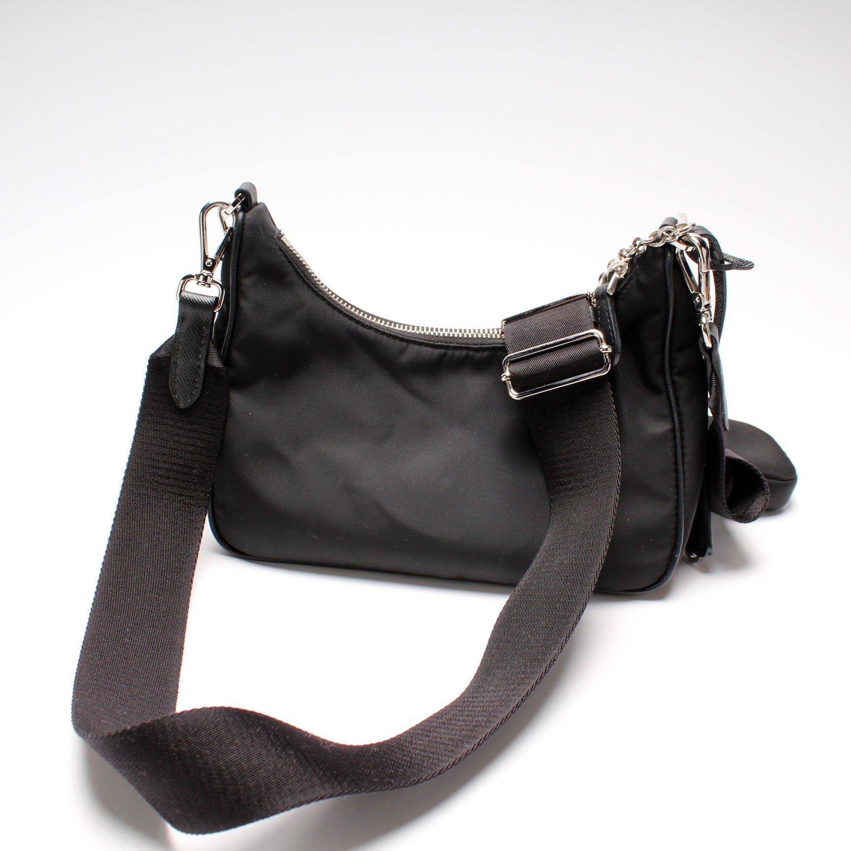 Prada Nylon Re-Edition 2005 Shoulder Bag - Style 5