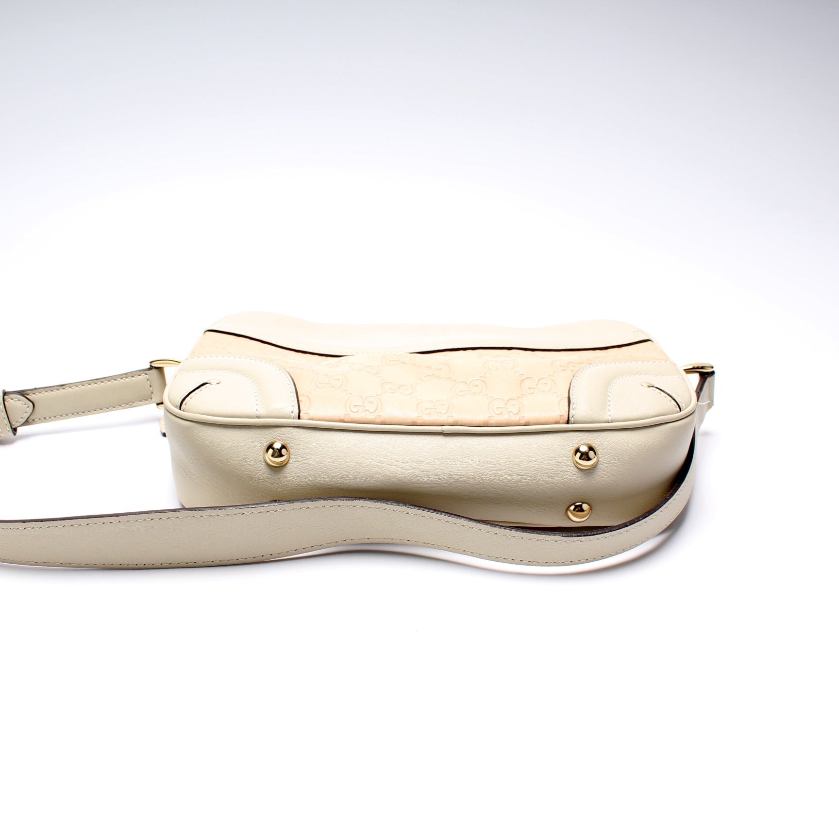 Gucci 292900 GG Leather Crest Shoulder Bag