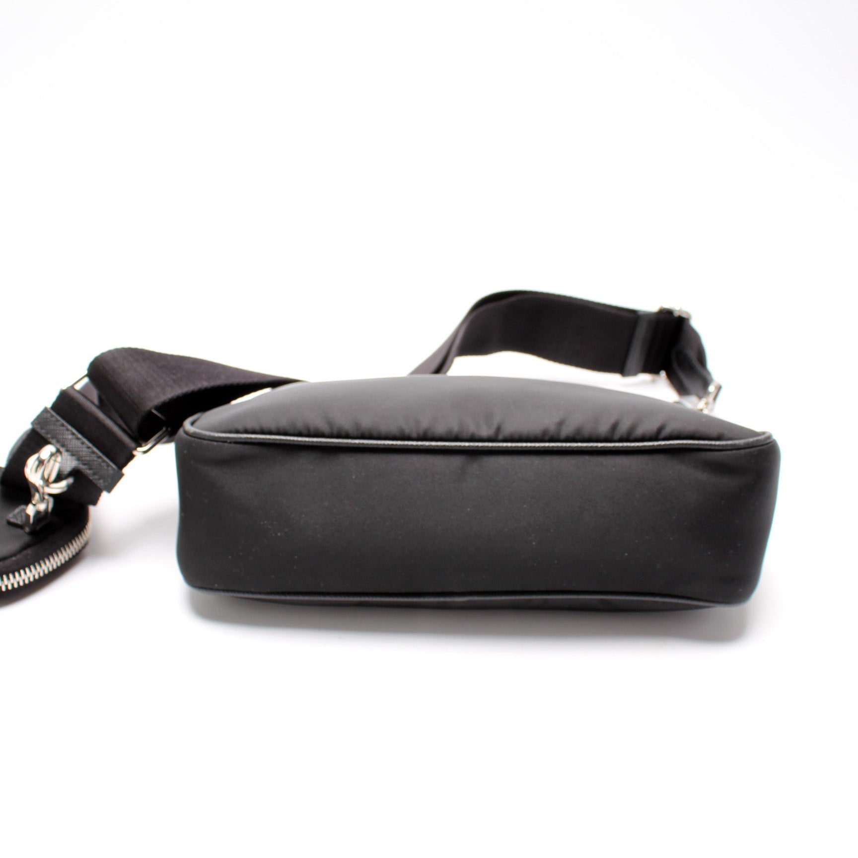 Prada Nylon Re-Edition 2005 Shoulder Bag - Style 7
