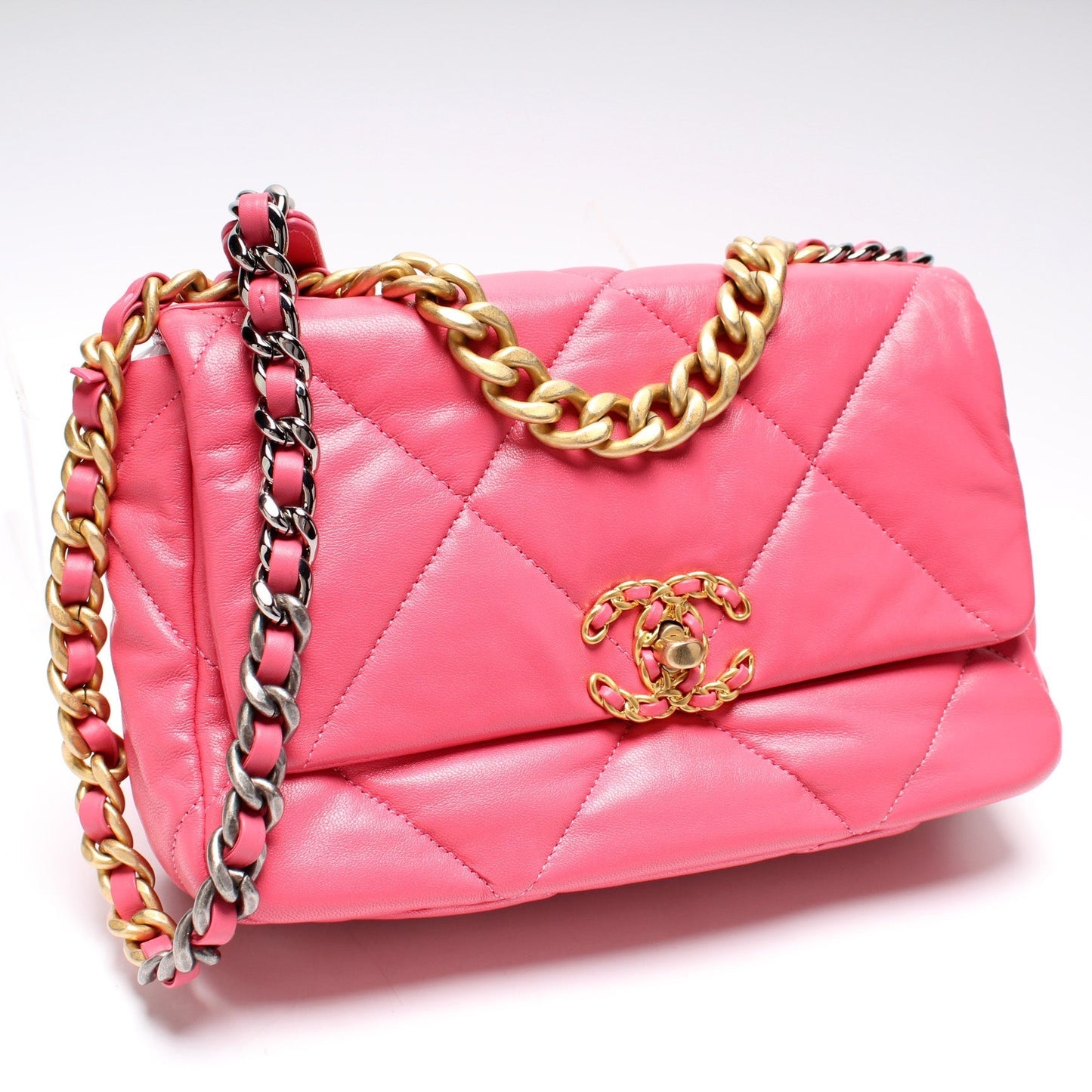 Chanel Quilted Goatskin 19 Medium Flap 29M Bag