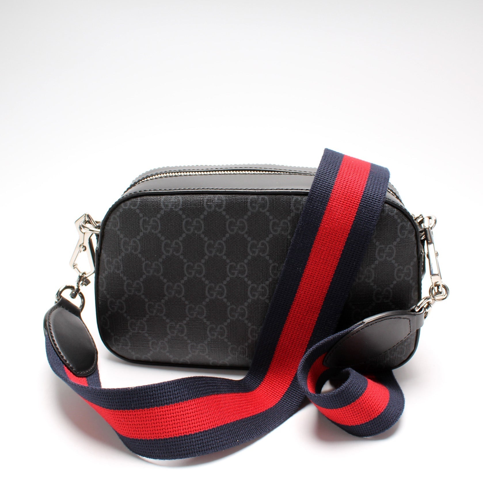 Gucci 574886 GG Supreme Shoulder Bag