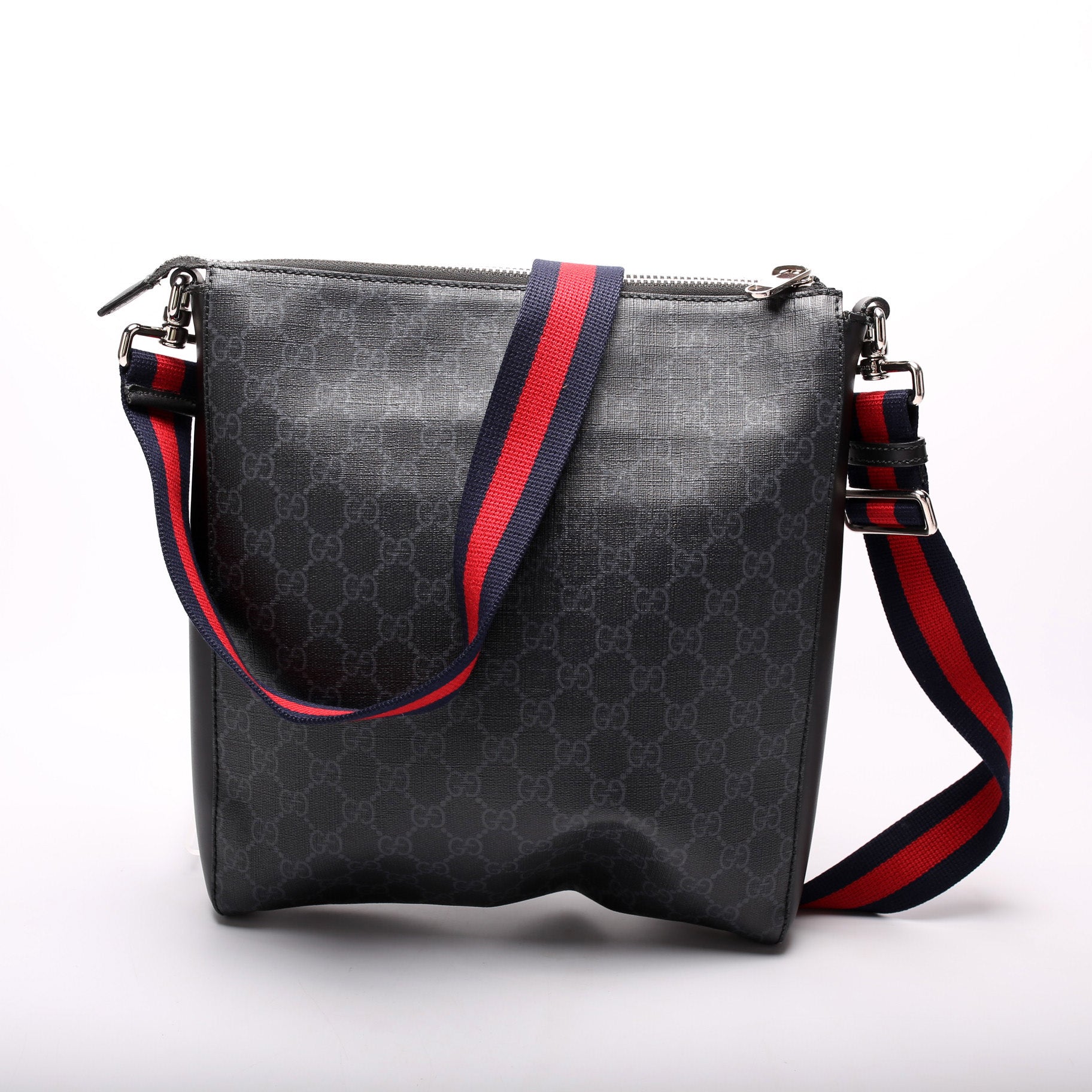 Gucci 474137 GG Supreme Night Courier Messenger Bag