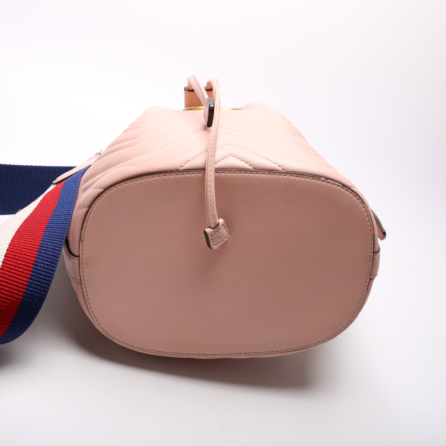 Gucci 476674 GG Marmont Bucket Bag