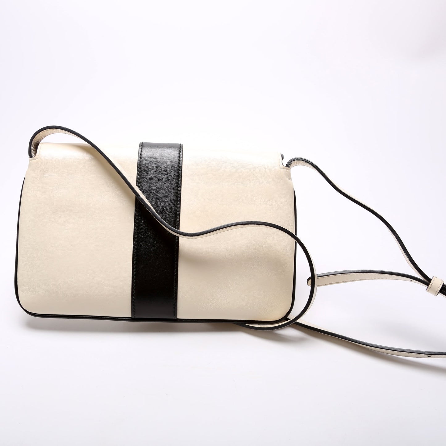 Gucci 550129 Arli Flap Small Calfskin Bag