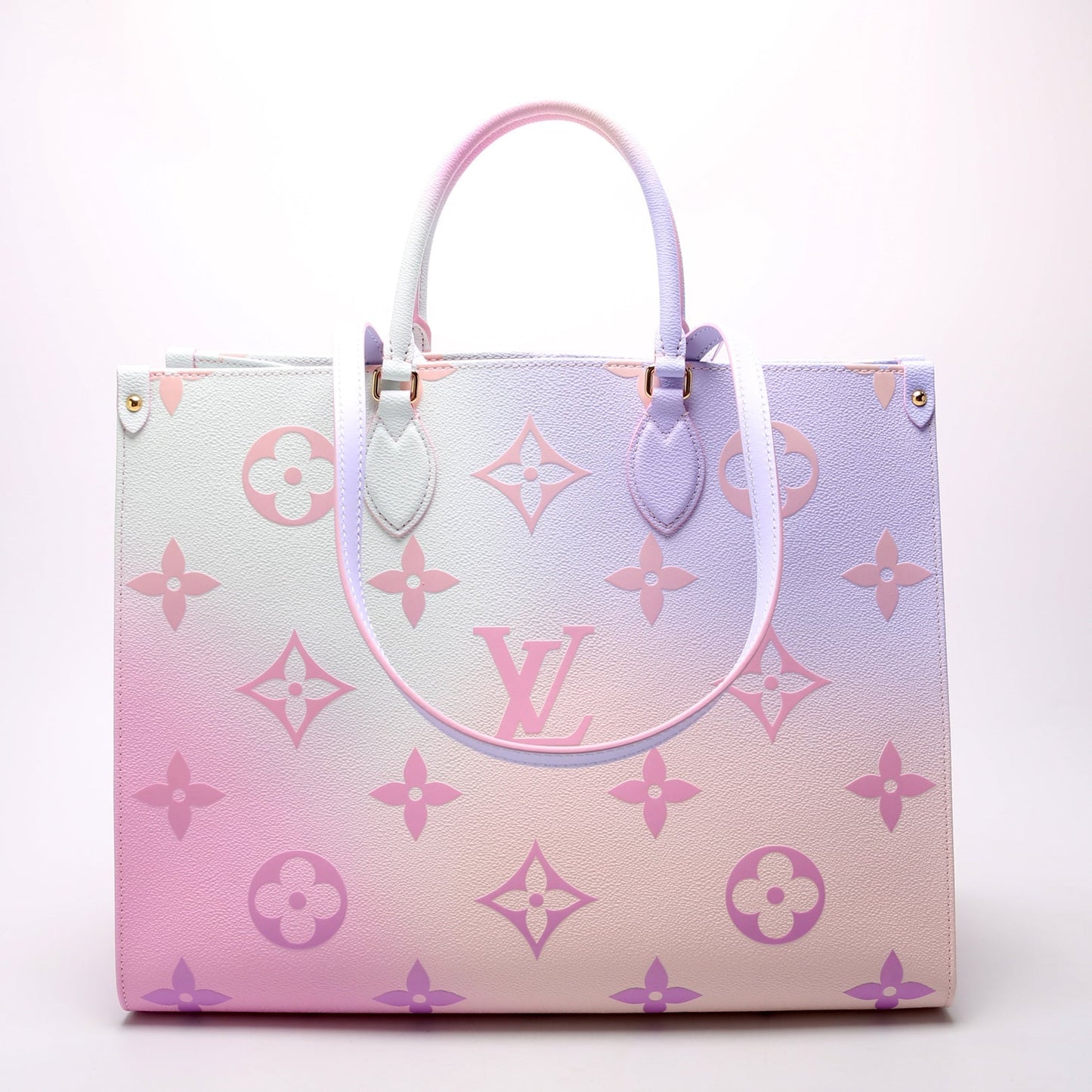 Louis Vuitton ONTHEGO GM Spring in the City
