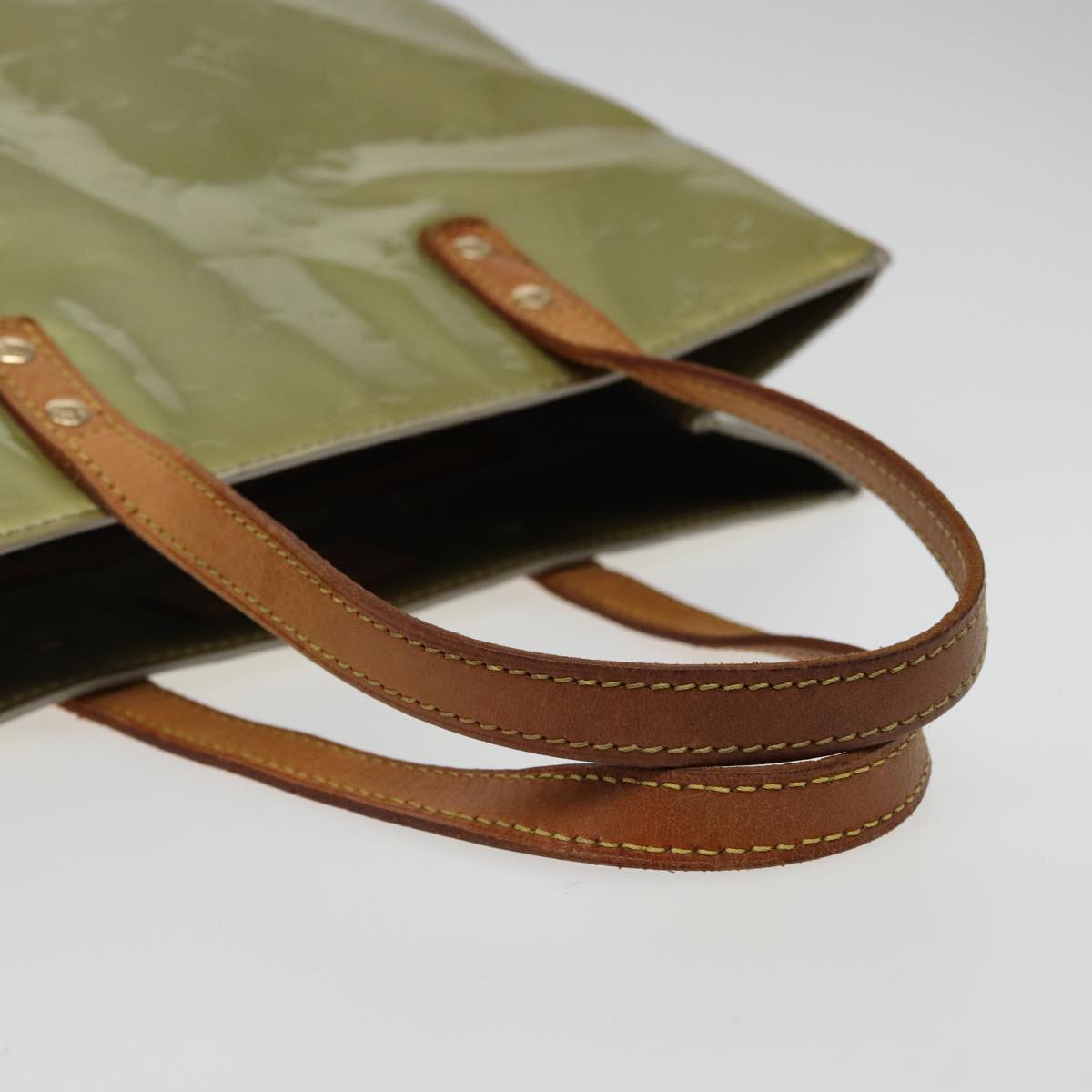 LOUIS VUITTON Reade Tote