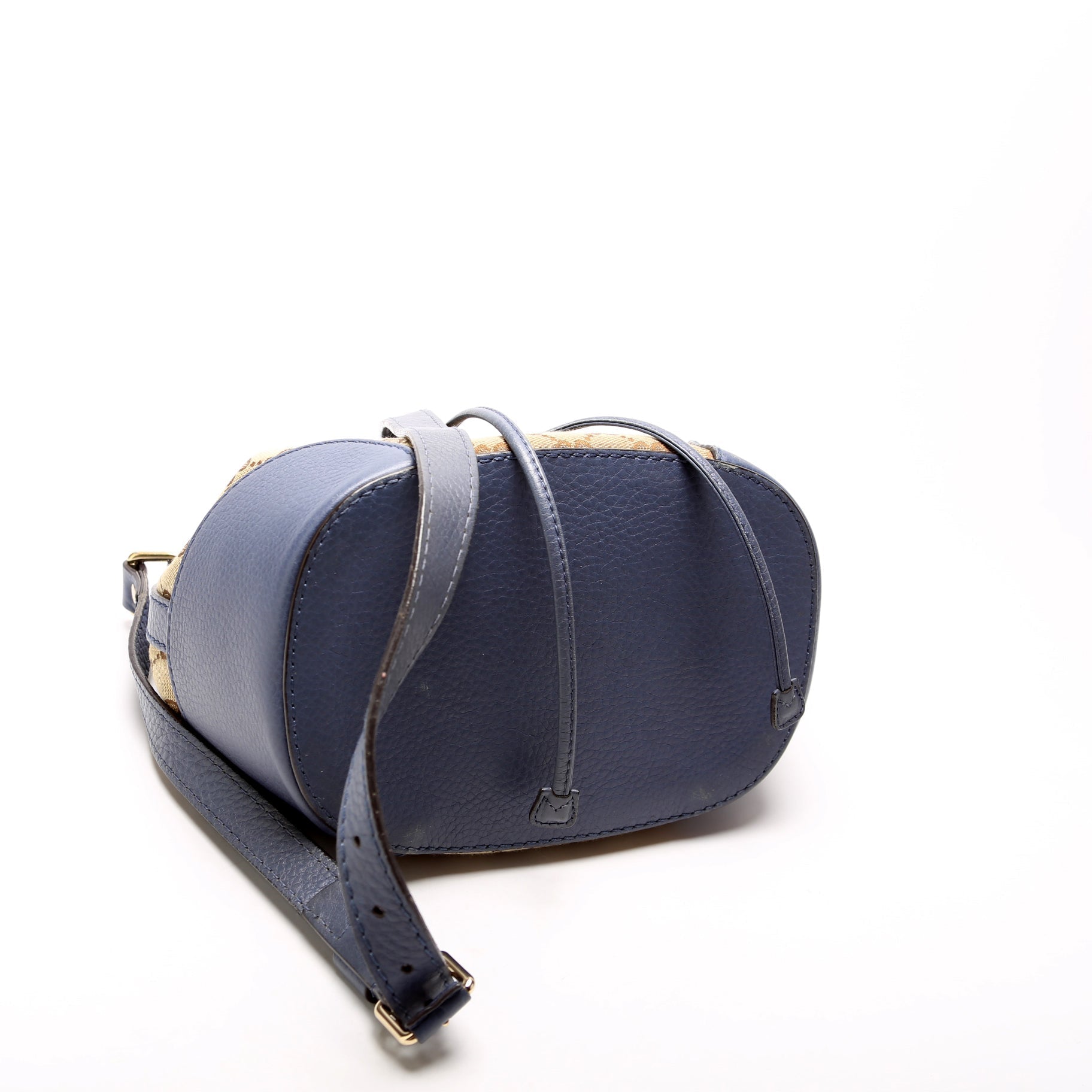Gucci GG Canvas Bucket 388704 Bag