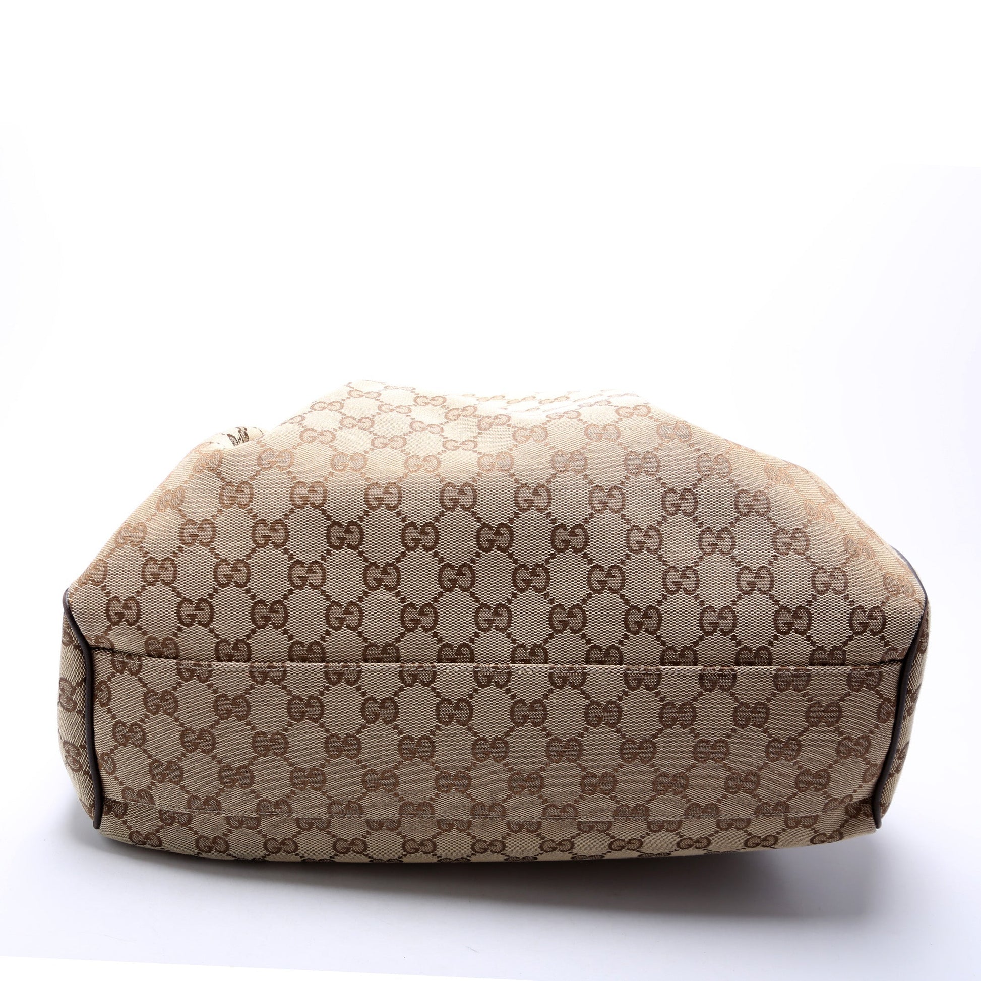 Gucci 211944 Sukey GG Canvas Medium Bag