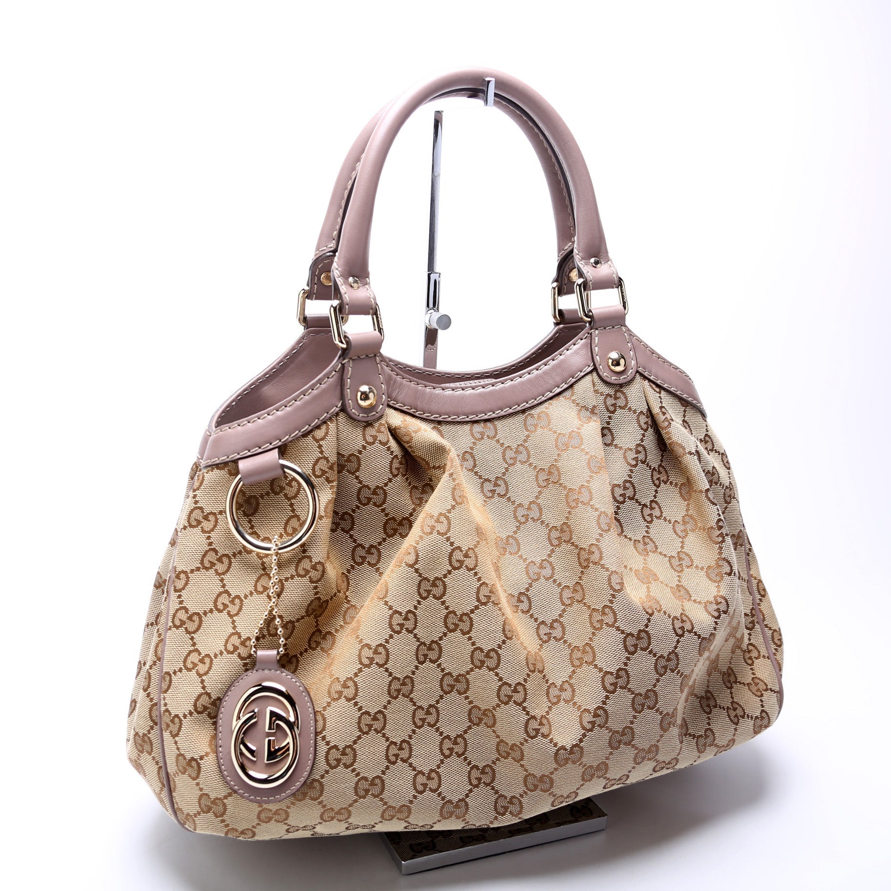 Gucci 211944 Sukey GG Canvas Medium Bag