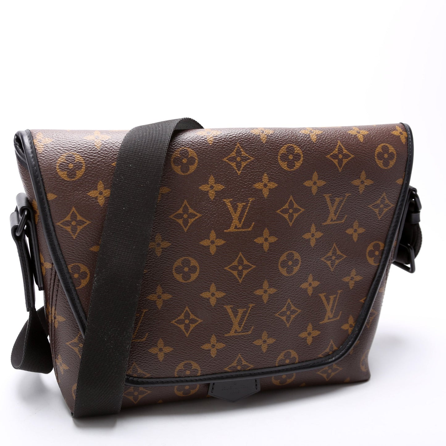  Louis Vuitton Magnetic Messenger Macassar Monogram