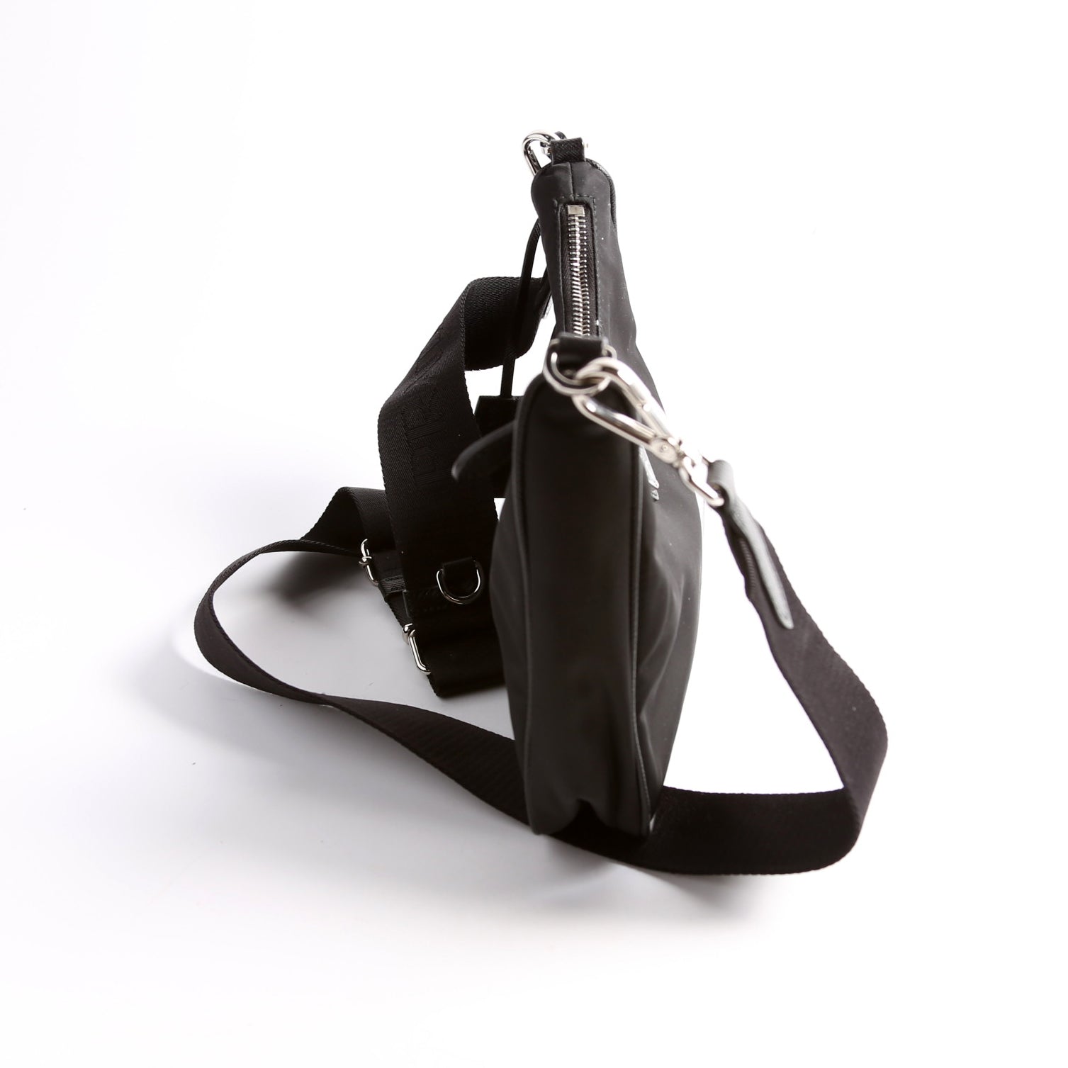 Prada Nylon Re-Edition 2005 Shoulder Bag - Style 15
