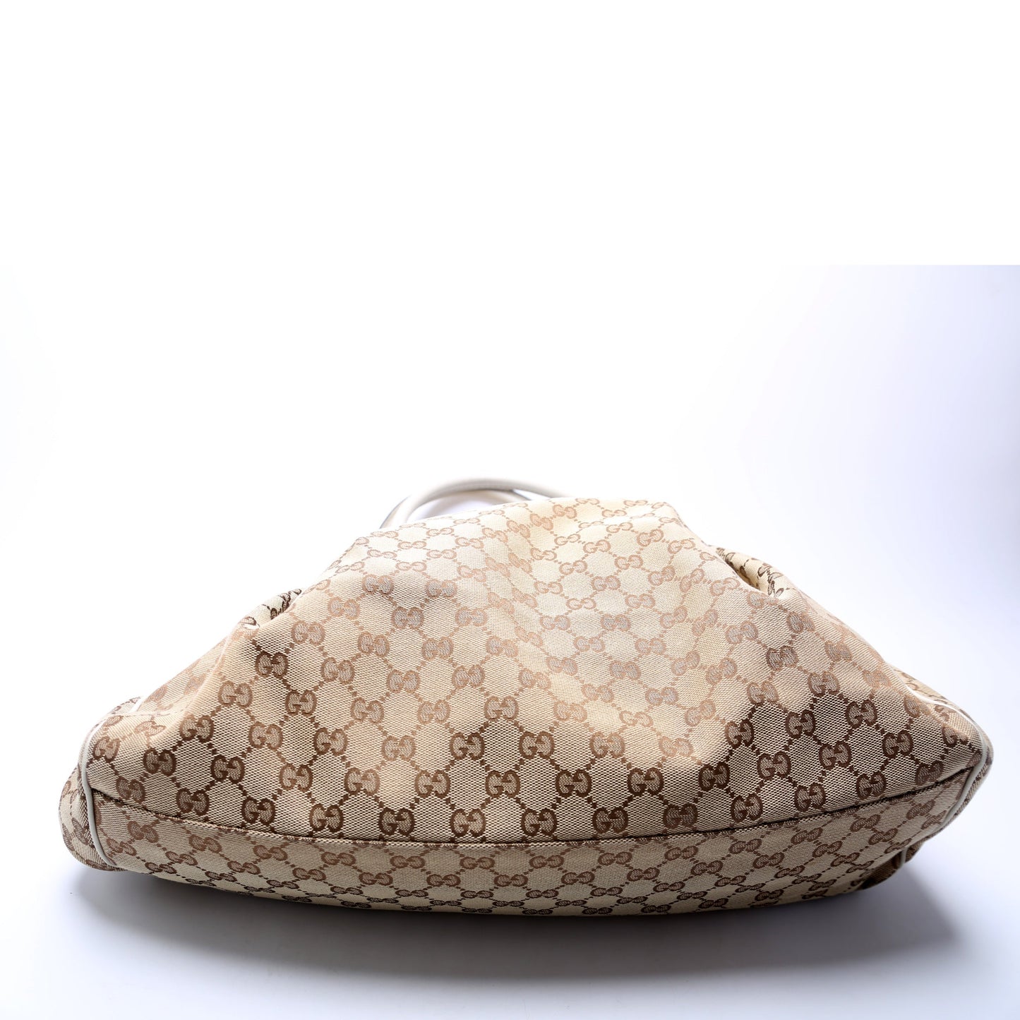 Gucci 211943 Sukey GG Canvas Large White Bag