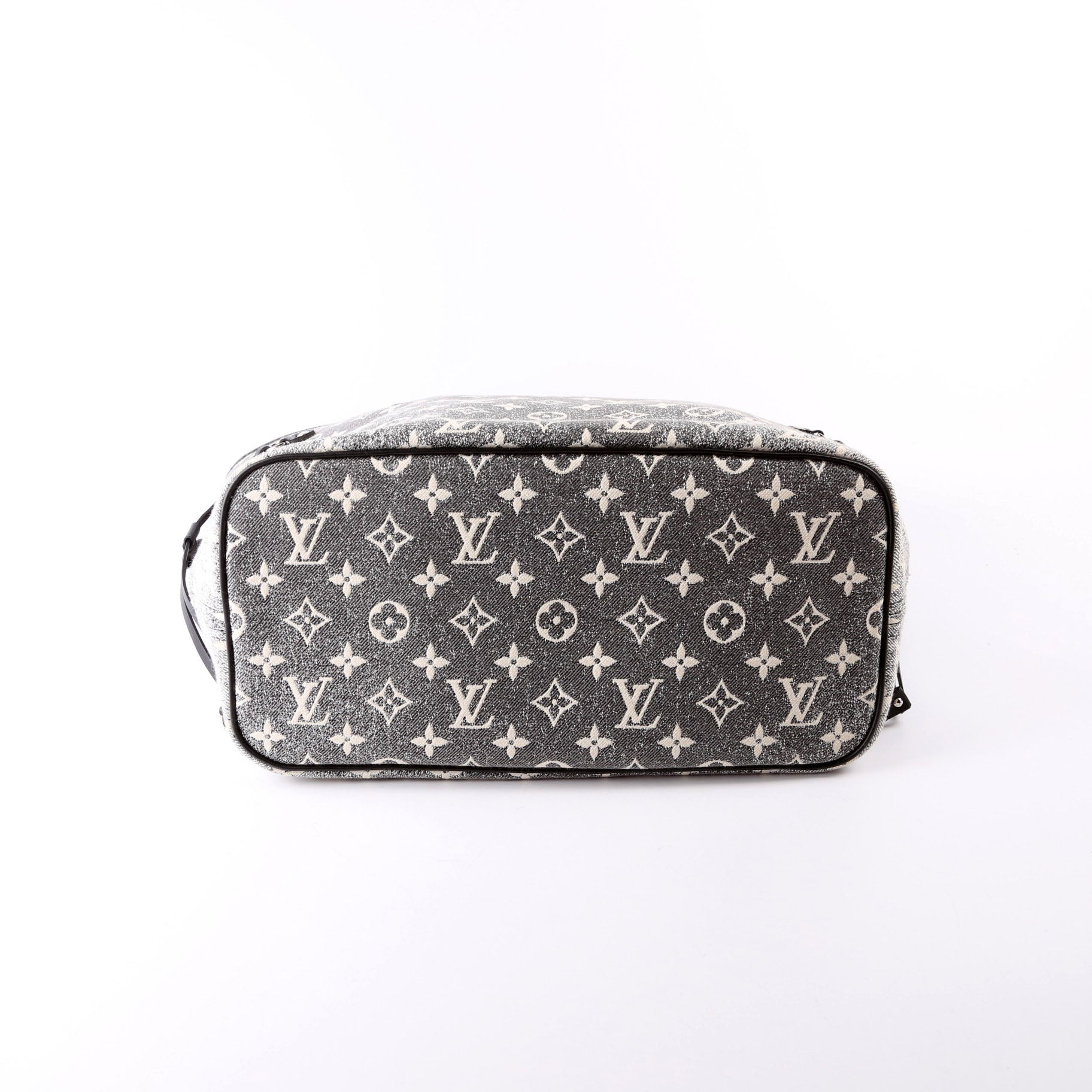 Louis Vuitton Neverfull MM Monogram Denim Jacquard