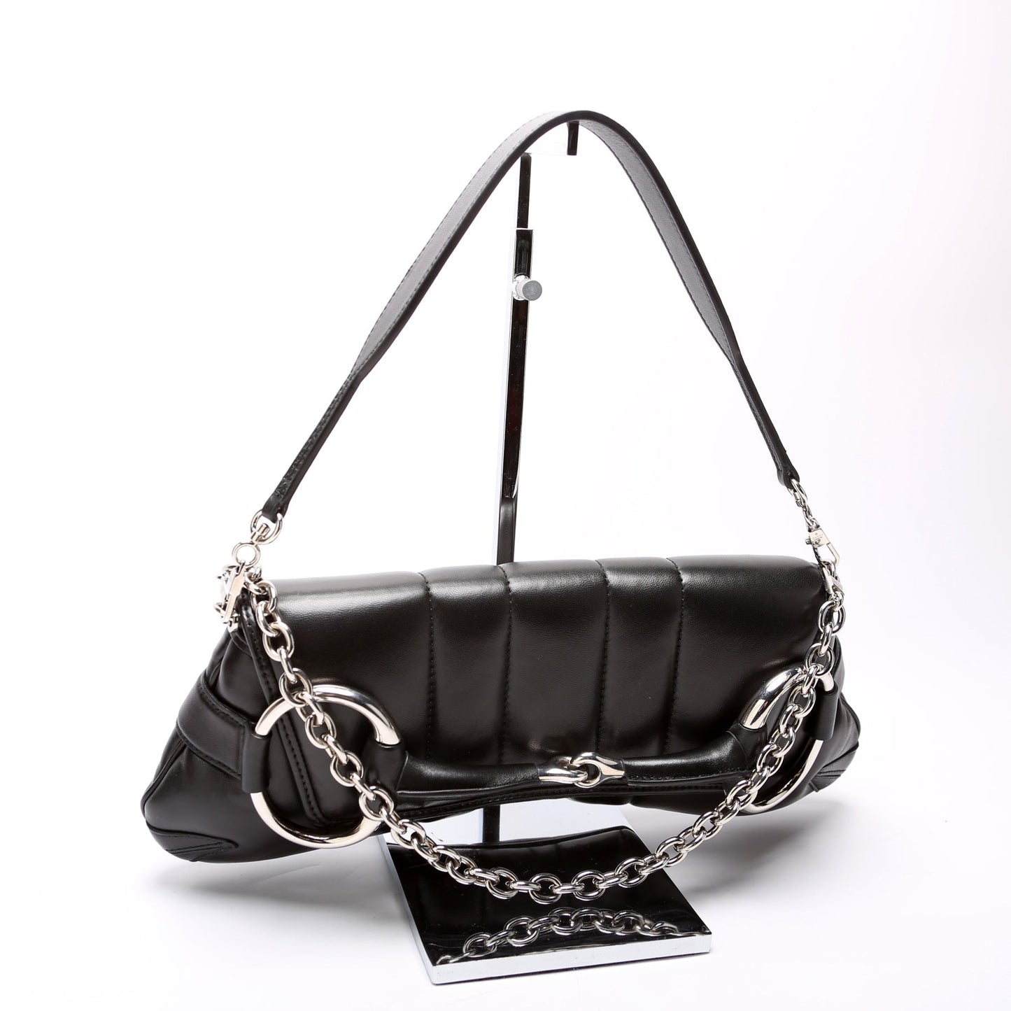 Gucci 764255 Vertical Quilted Maxi Horsebit Chain Medium Shoulder Black Bag